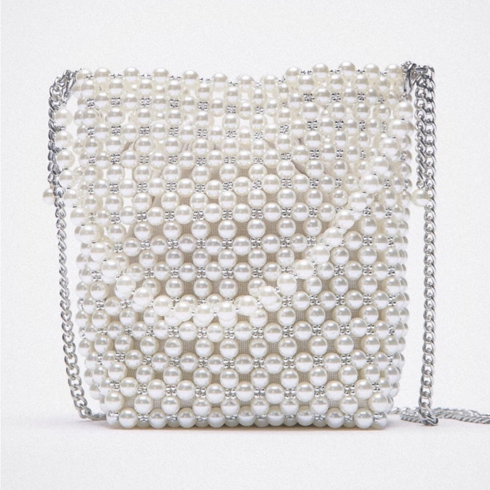 Bride Zara pearl mini bucket bag